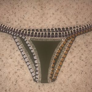 KIINI olive bikini bottoms size Large